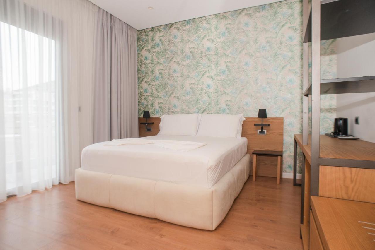 Residence Saranda International ภายนอก รูปภาพ