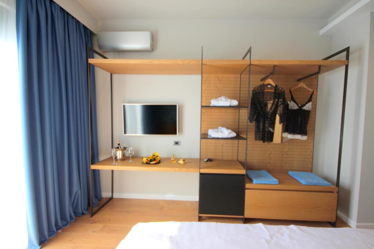 Residence Saranda International ภายนอก รูปภาพ